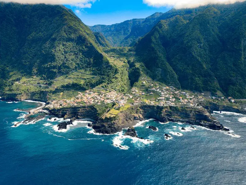 madera-kiedy-kwitna-kwiaty-1