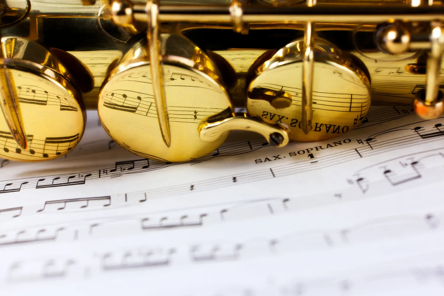 jaki-saksofon-tenorowy-kupic-1